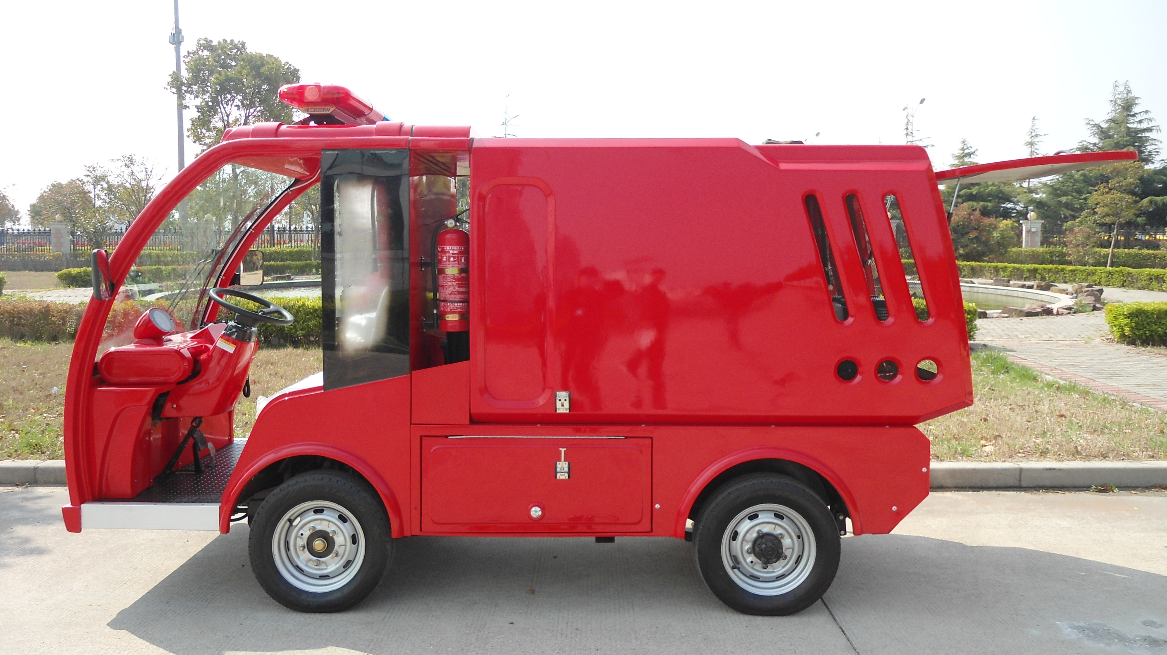 帶水箱電動消防車（DVXF-4)